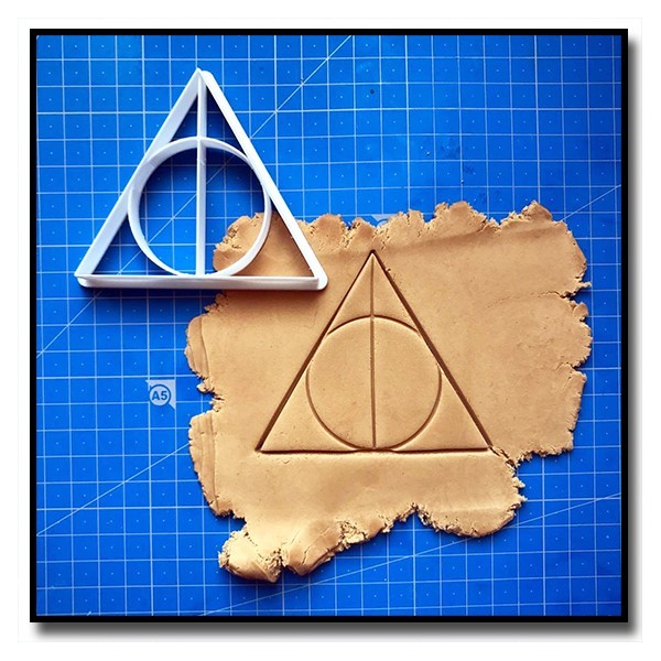 Reliques de la Mort 002 - Emporte-pièce pour pâtes à sucre et sablés sur le thème Harry Potter