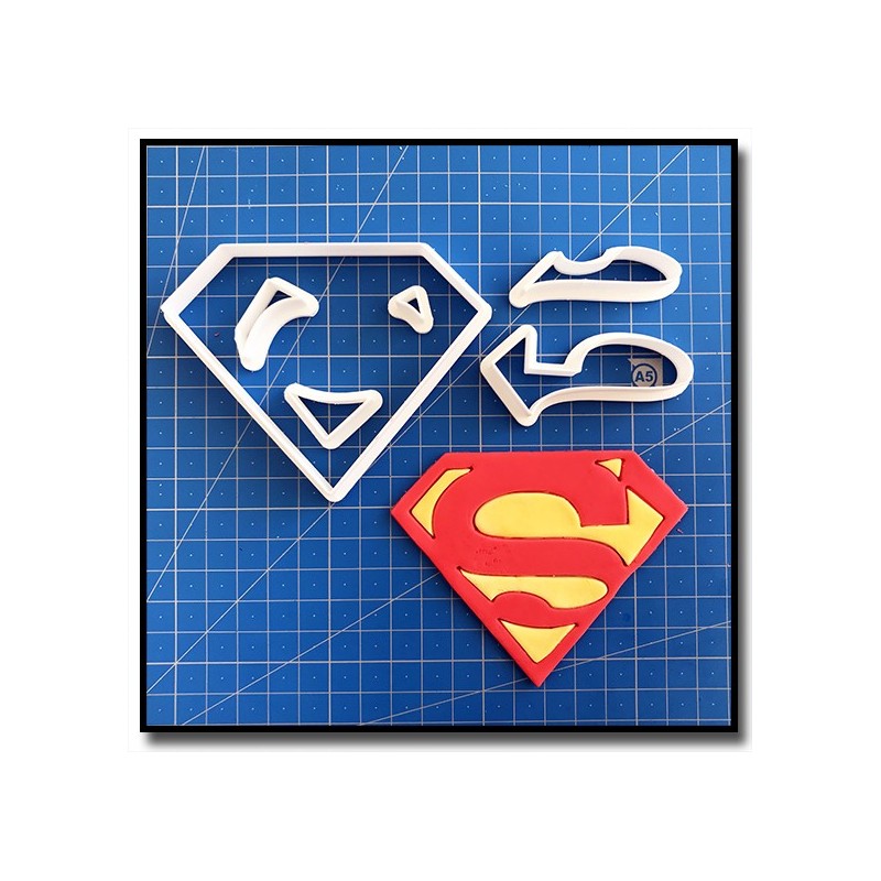 Superman 101 - Emporte-pièce en Kit pour pâtes à sucre et sablés sur le thème Super-Heros