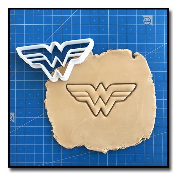 Wonder Woman 001 - Emporte-pièce pour pâtes à sucre et sablés sur le thème Super-Heros