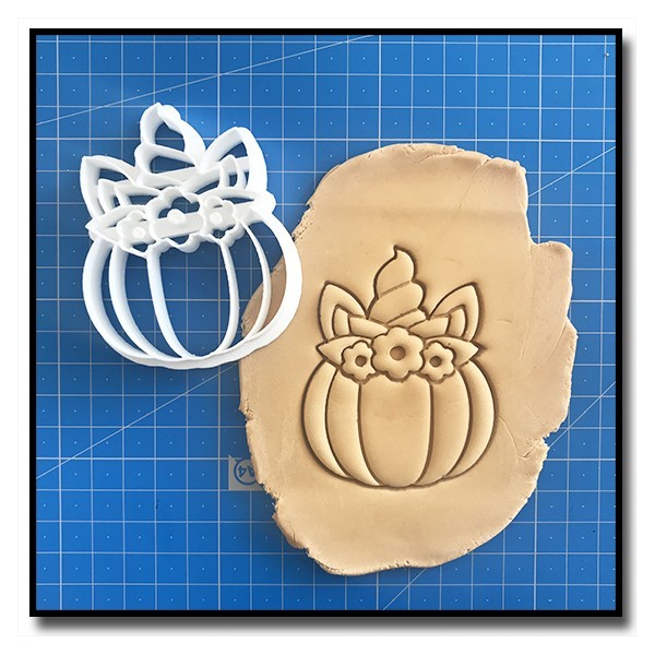 Citrouille Licorne 001 - Emporte-pièce pour pâtes à sucre et sablés sur le thème Halloween